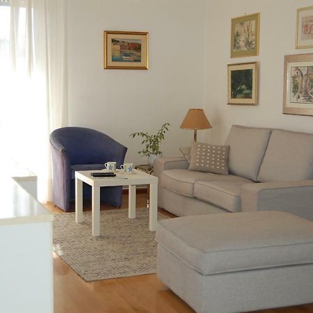 Apartment Definis Split Exterior photo